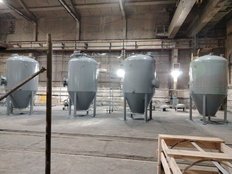 Промышленные вертикальные резервуары ПКФ «КУБ» — надёжные решения для производственных задач